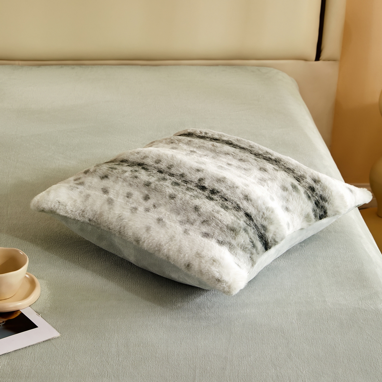 91家纺网 家纺一手货源 找家纺 锦禾穗 2025新款丹麦貂米卡380克兔绒牛奶绒四件套 绿色