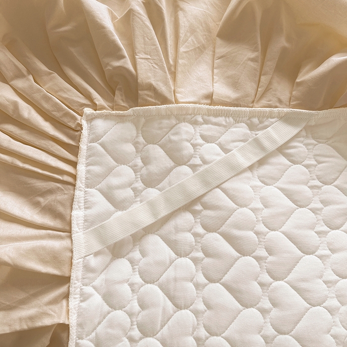 91家纺网 家纺一手货源 找家纺 罗艺轩 2025新款全棉纯棉蕾丝刺绣琉璃床裙四件套（1.5m控价288起、1.8m控价293起、1.8m加大控价303起、1.8*2.2m控价298起、1.8*2.2m加大控价308起、2.0m控价3