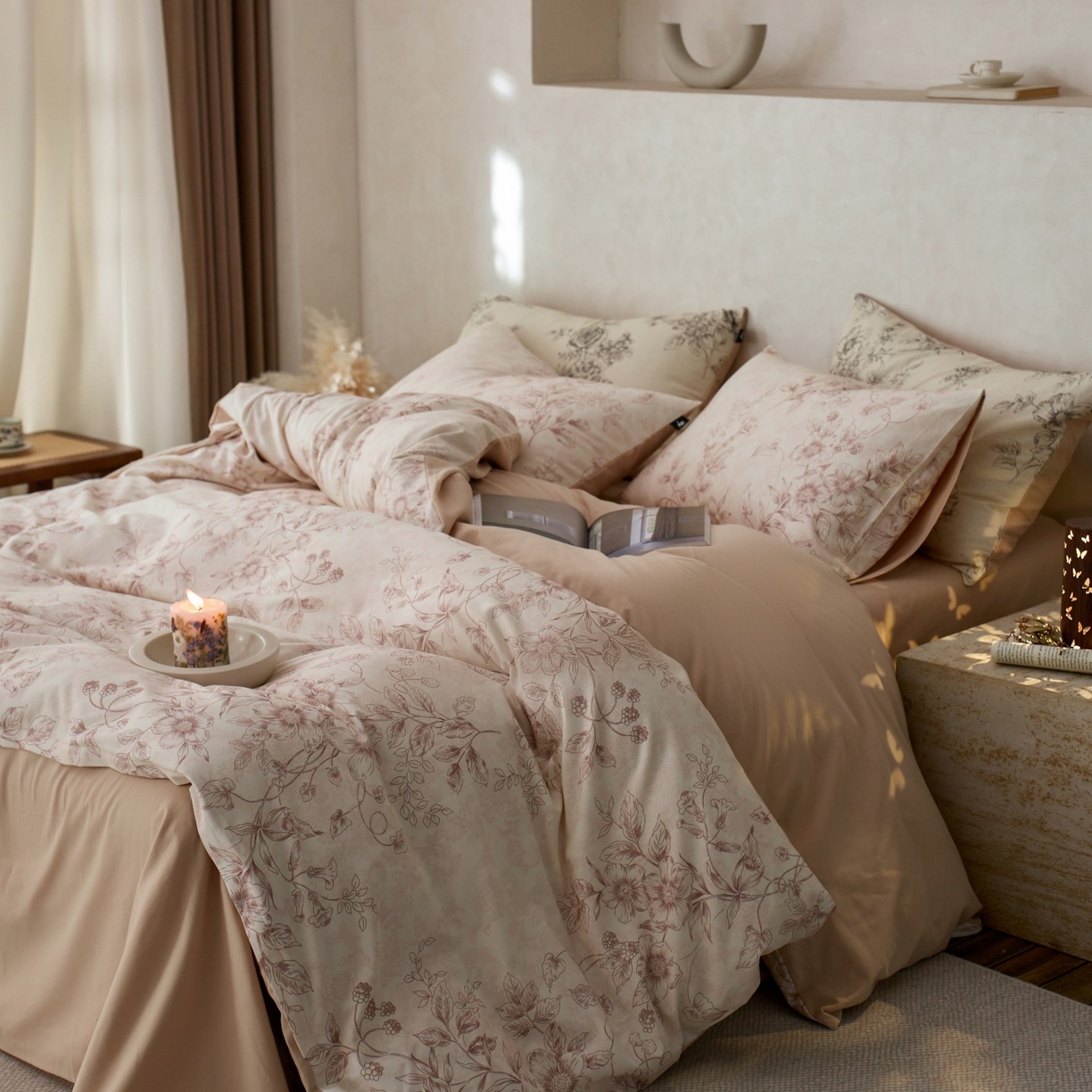 91家纺网 家纺一手货源 找家纺 安莱生活 2025新款A类40支磨毛印花全棉四件套 花禧-咖