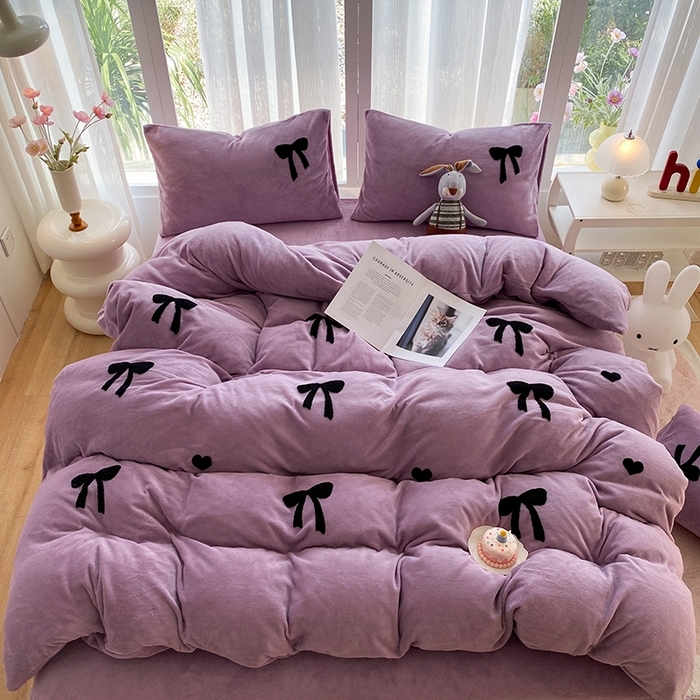 91家纺网 家纺一手货源 找家纺 （总）茉礼 2025新款心动蝴蝶结A类加厚牛奶绒四件套毛巾绣四件套