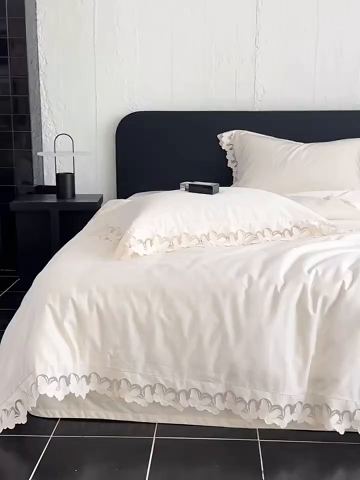 91家纺网 家纺一手货源 找家纺 （总）若未家居 LOVEWE HOUSE 2025新款50S长绒棉意式镂空轻奢蝴蝶四件套-爱蝶飞