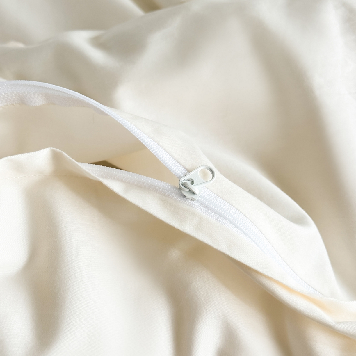 91家纺网 家纺一手货源 找家纺 （总）若未家居 LOVEWE HOUSE 2025新款50S长绒棉意式镂空轻奢蝴蝶四件套-爱蝶飞