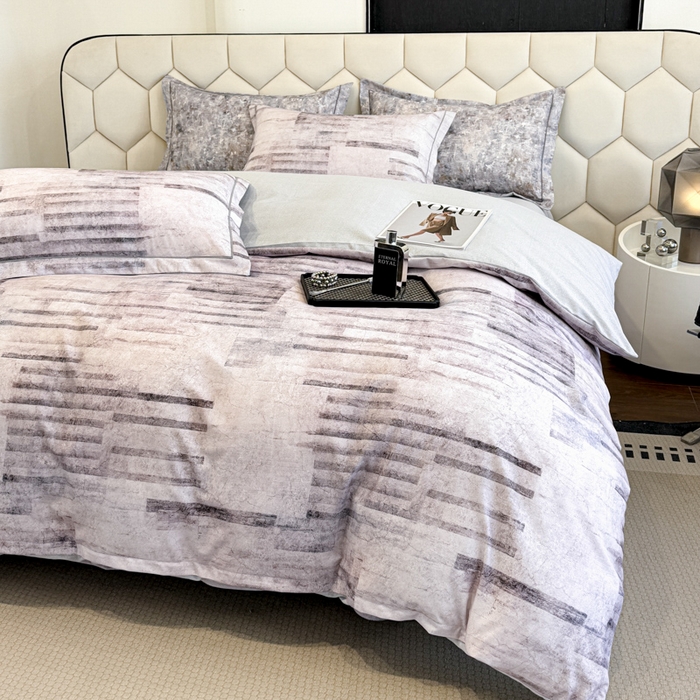 91家纺网 家纺一手货源 找家纺 2025年新款全棉长绒棉数码印花四件套 细闪画沙-咖