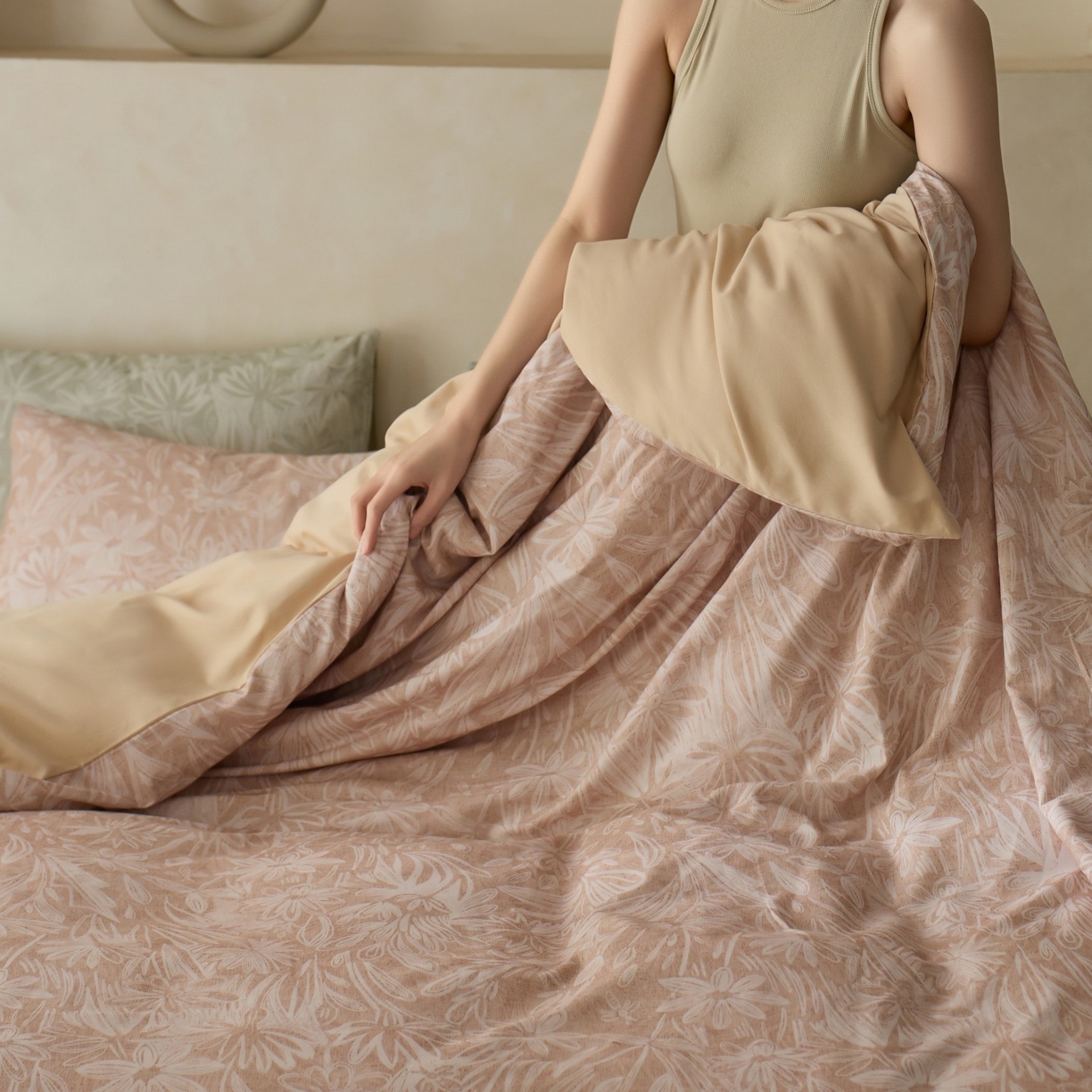 91家纺网 家纺一手货源 找家纺 安莱生活 2025新款A类40支磨毛印花全棉四件套 觅境-粉