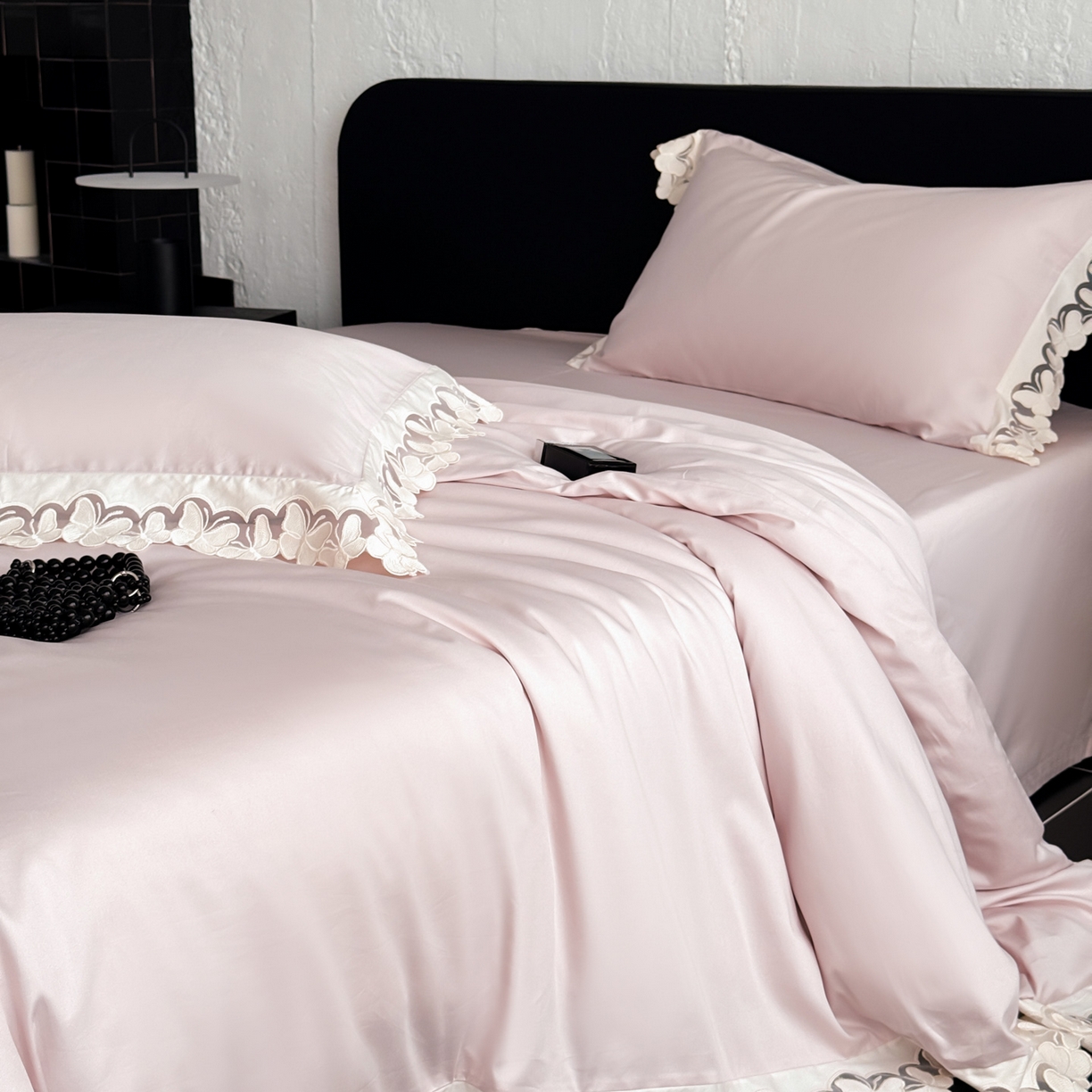 91家纺网 家纺一手货源 找家纺 若未家居 LOVEWE HOUSE 2025新款50S长绒棉意式镂空轻奢蝴蝶四件套-爱蝶飞 蝶飞 粉