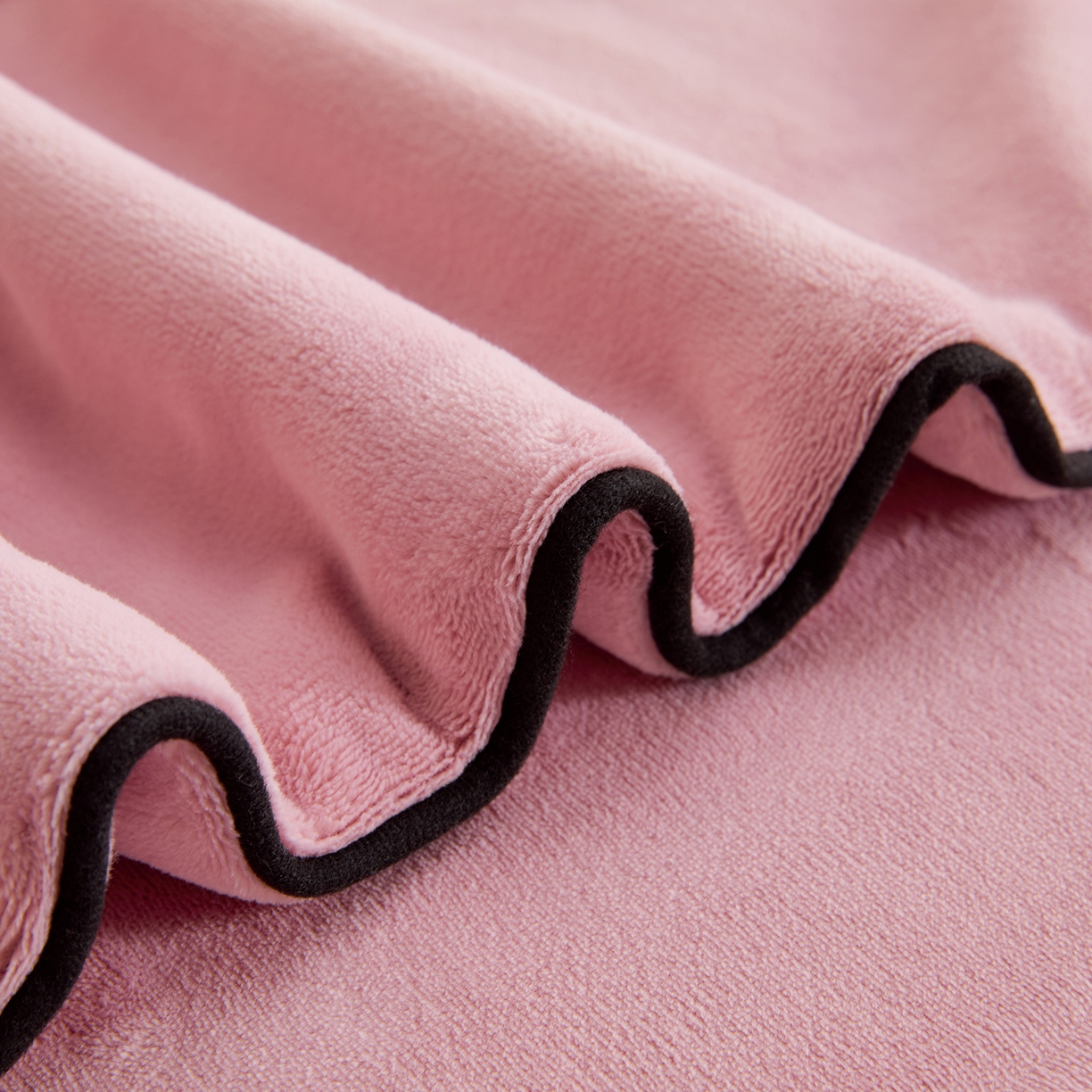 91家纺网 家纺一手货源 找家纺 （总）锦禾穗 2025新款240克全消光母婴A类牛奶绒刺绣四件套-莫妮