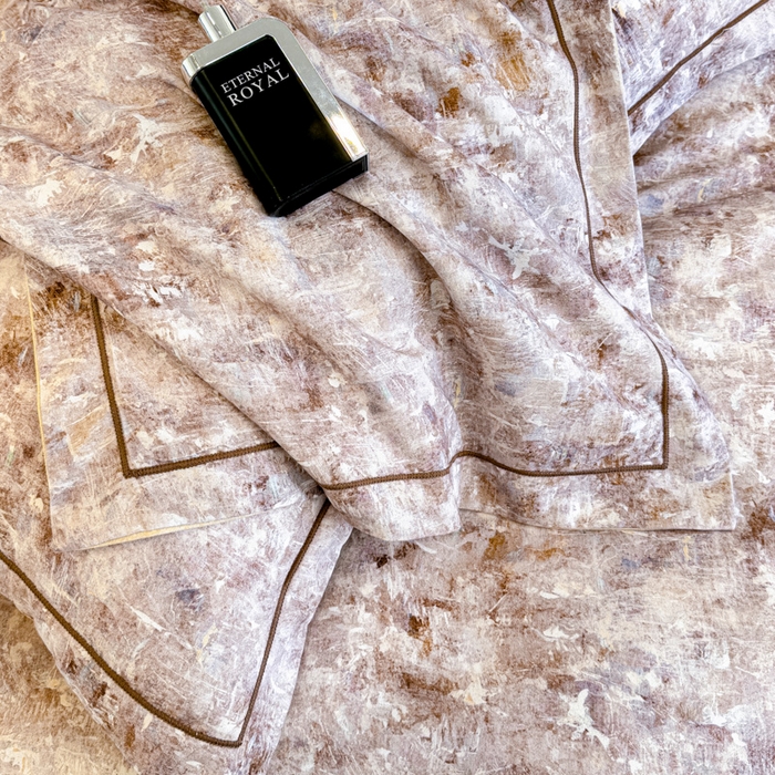 91家纺网 家纺一手货源 找家纺 2025年新款全棉长绒棉数码印花四件套 淡雅清风-粉