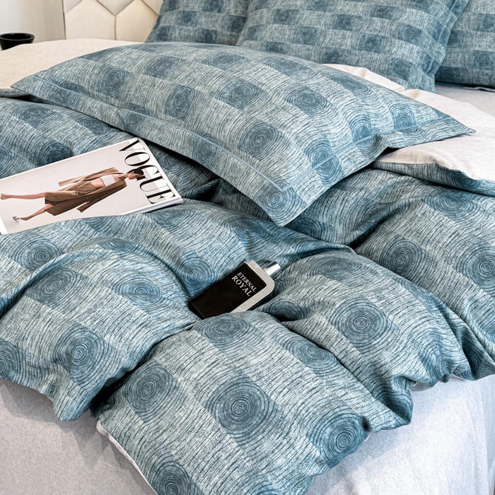 91家纺网 家纺一手货源 找家纺 2025年新款全棉长绒棉数码印花四件套 菲尔顿-蓝