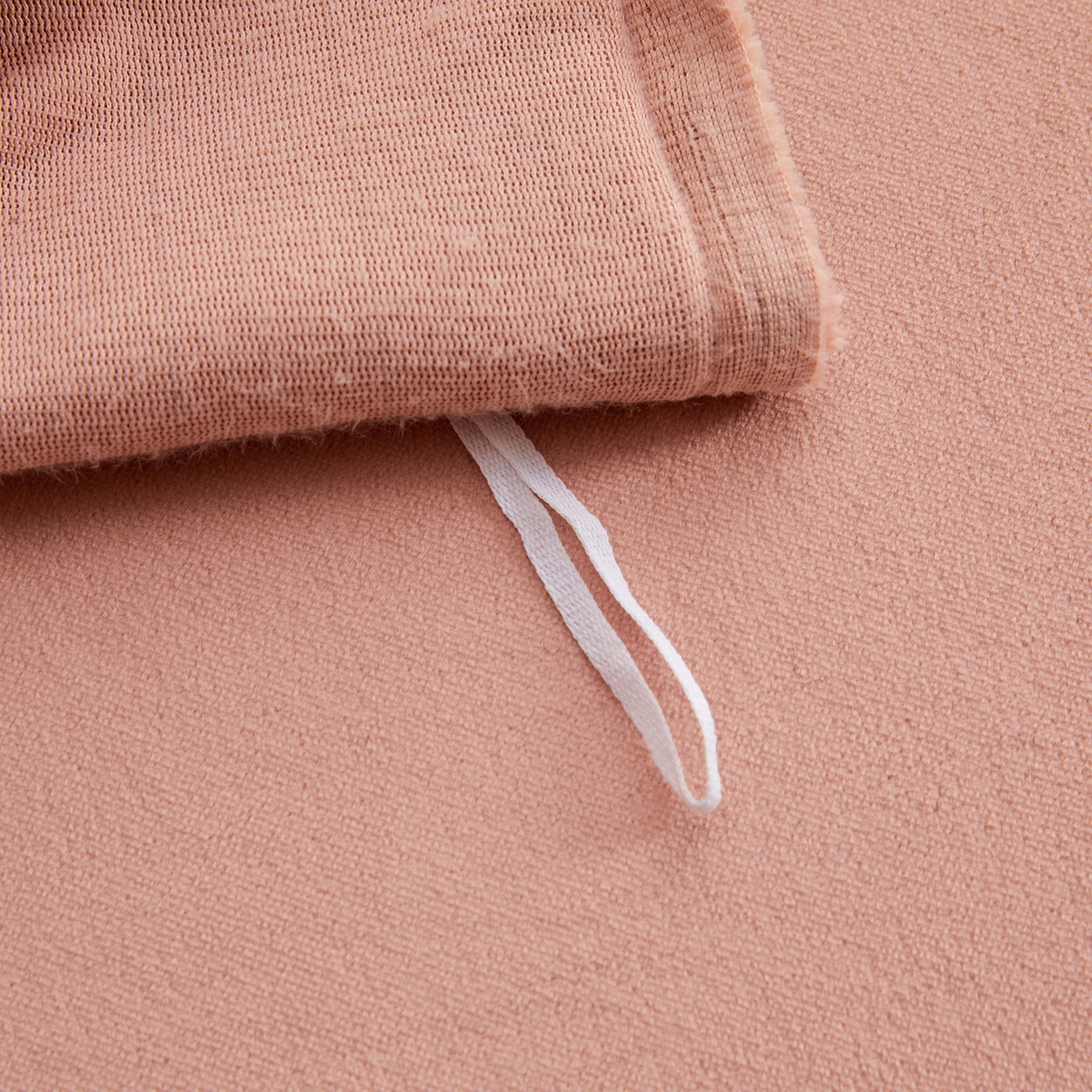 91家纺网 家纺一手货源 找家纺 锦禾穗 2025新款240克全消光母婴A类牛奶绒刺绣四件套-莫妮 橘色