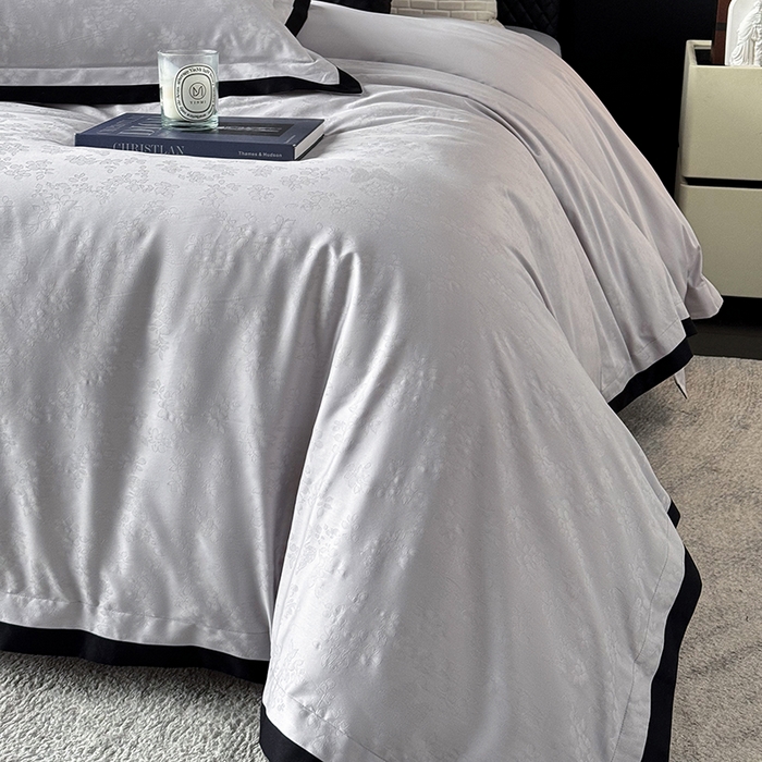 91家纺网 家纺一手货源 找家纺 若未家居 LOVEWE HOUSE 2025新款50S长绒棉提花轻奢撞色小黑边工艺四件套- 繁星 冰川灰