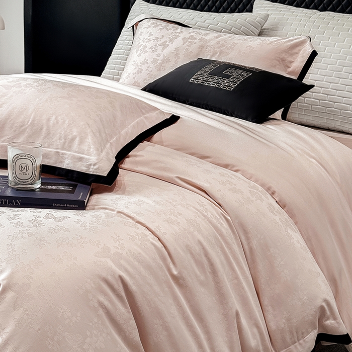 91家纺网 家纺一手货源 找家纺 若未家居 LOVEWE HOUSE 2025新款50S长绒棉提花轻奢撞色小黑边工艺四件套- 繁星 粉