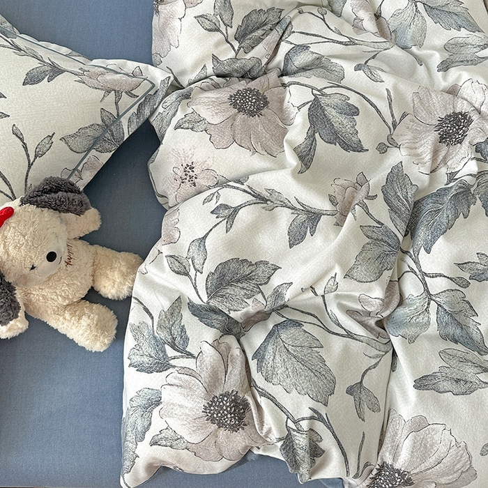 91家纺网 家纺一手货源 找家纺 优选直播新款全棉磨毛喷气印花四件套加厚纯棉三件套（一字绣工艺款）学生三件套 蓝汐