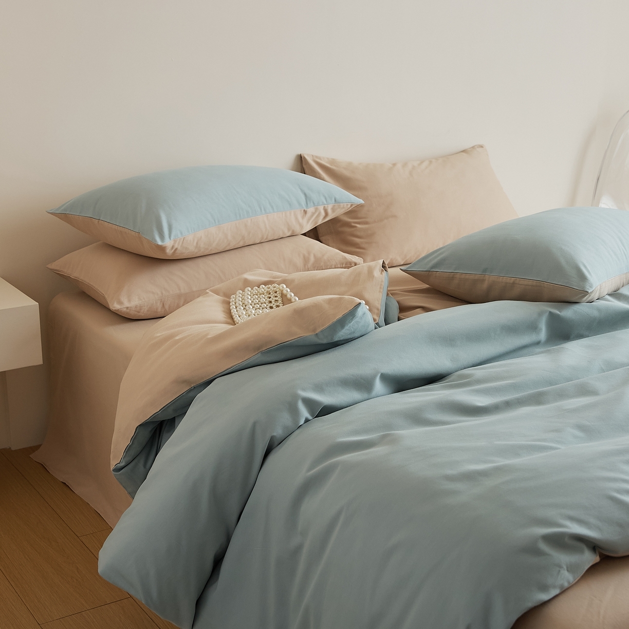 91家纺网 家纺一手货源 找家纺 禾时 2025新款A类全棉纯棉贡缎磨毛双拼色四件套 蓝黛