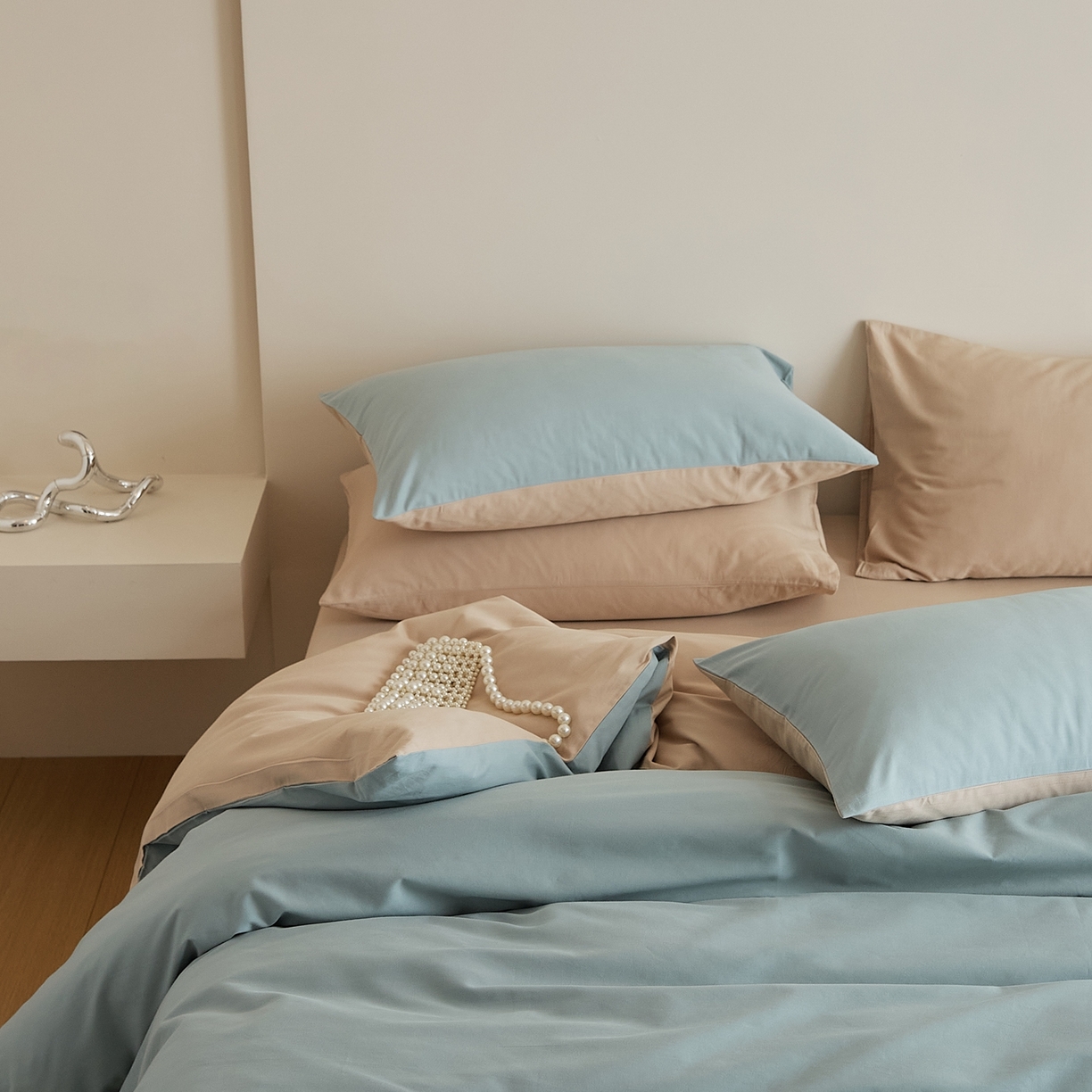 91家纺网 家纺一手货源 找家纺 禾时 2025新款A类全棉纯棉贡缎磨毛双拼色四件套 蓝黛