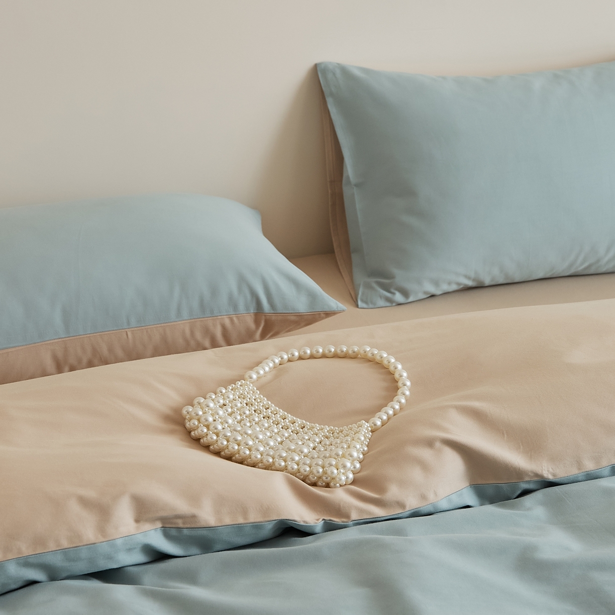 91家纺网 家纺一手货源 找家纺 禾时 2025新款A类全棉纯棉贡缎磨毛双拼色四件套 蓝黛