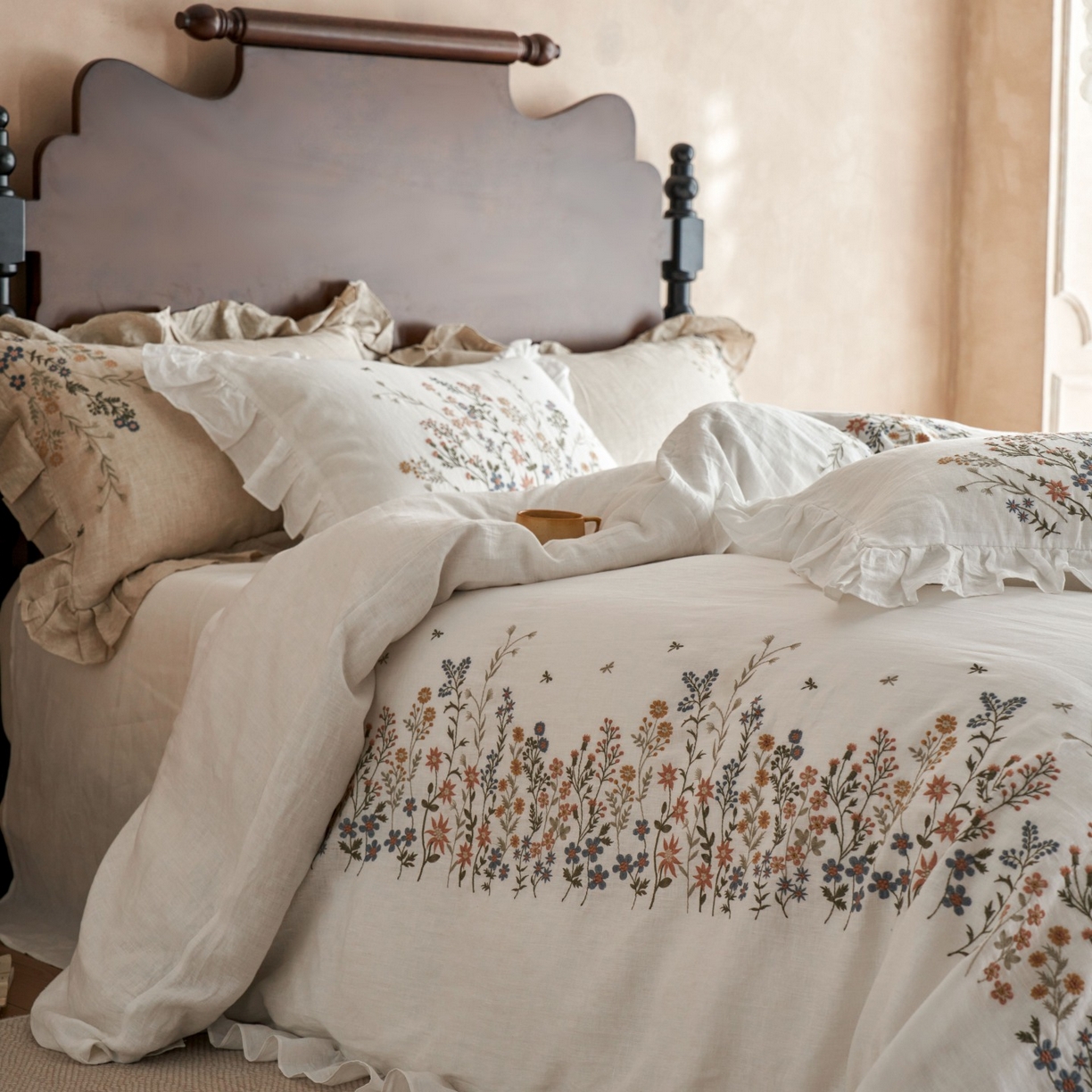 91家纺网 家纺一手货源 找家纺 （总）安莱生活 2025新款百分百纯亚麻重工艺刺绣四件套