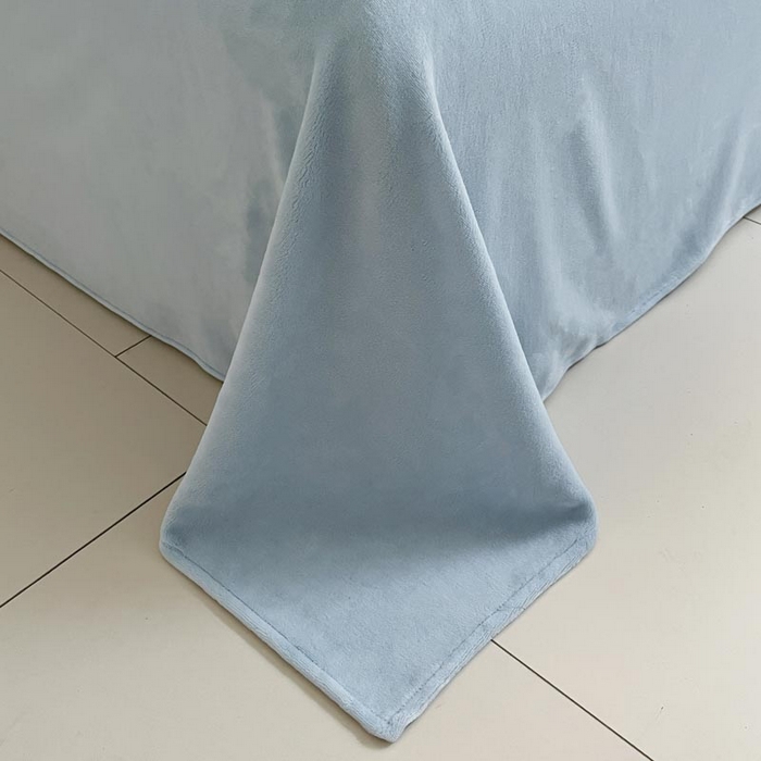 91家纺网 家纺一手货源 找家纺 ab家纺 2025新款贝壳边消光牛奶绒四件套 浅兰