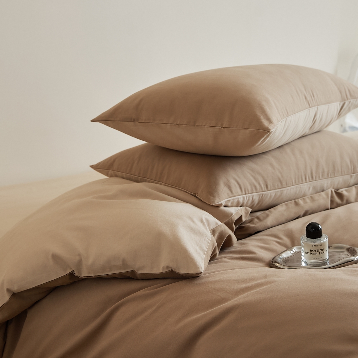 91家纺网 家纺一手货源 找家纺 禾时 2025新款A类全棉纯棉贡缎磨毛双拼色四件套 莫百草