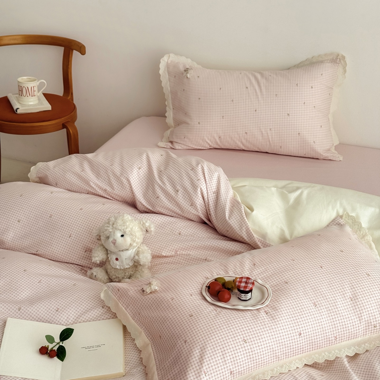 91家纺网 家纺一手货源 找家纺 （总）女子家纺 2025新款全棉韩版少女心格子蕾丝花边四件套（西西庄园）