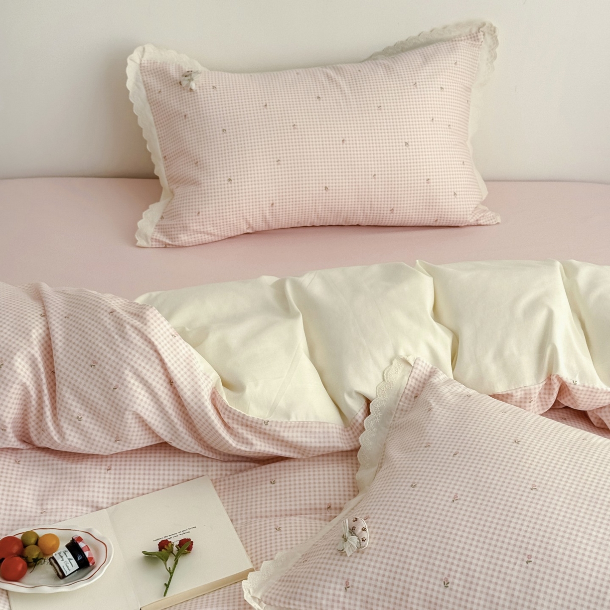 91家纺网 家纺一手货源 找家纺 （总）女子家纺 2025新款全棉韩版少女心格子蕾丝花边四件套（西西庄园）