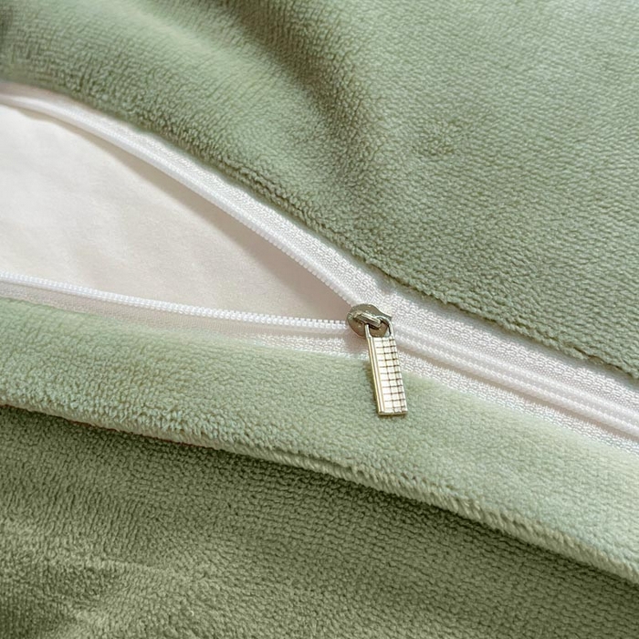 91家纺网 家纺一手货源 找家纺 ab家纺 2025新款贝壳边消光牛奶绒四件套 浅绿