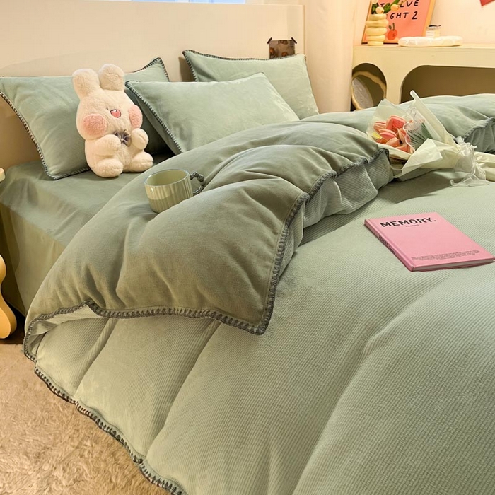 91家纺网 家纺一手货源 找家纺 ab家纺 2025新款贝壳边消光牛奶绒四件套 浅绿