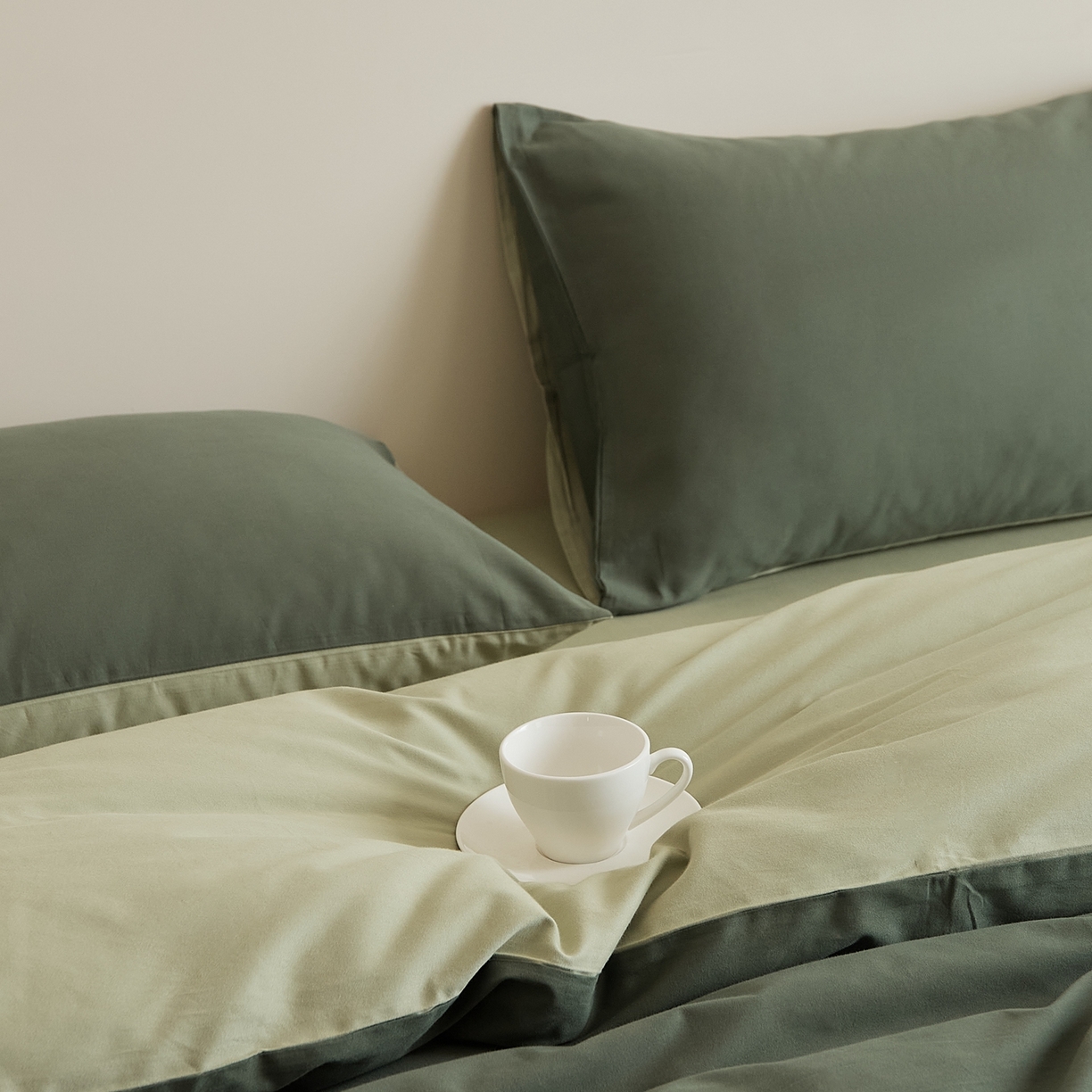 91家纺网 家纺一手货源 找家纺 禾时 2025新款A类全棉纯棉贡缎磨毛双拼色四件套 木森