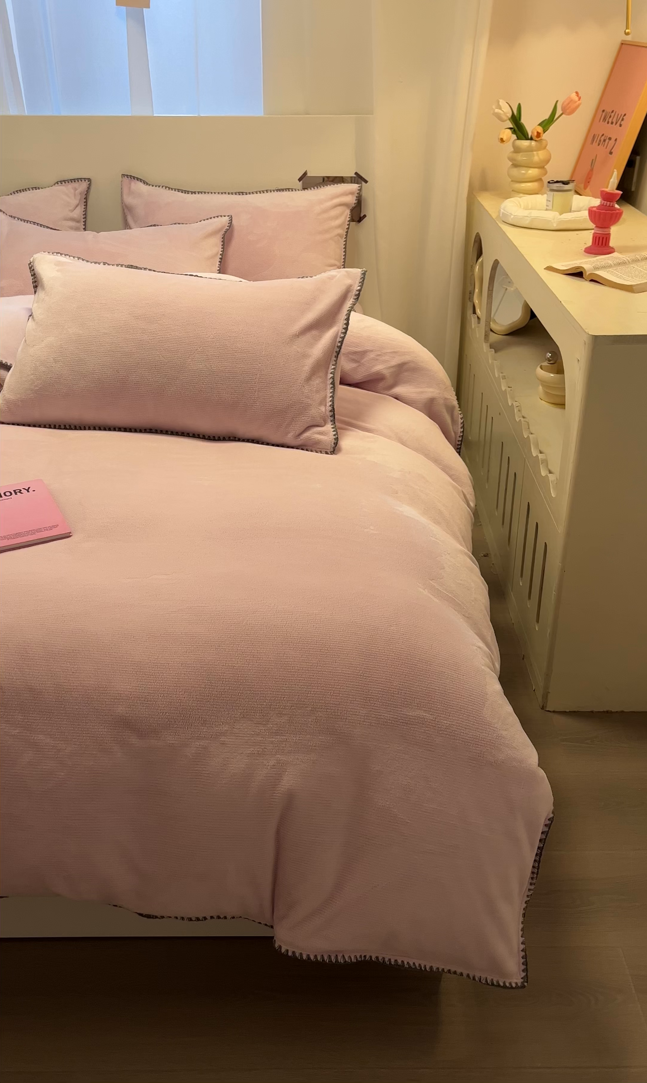 91家纺网 家纺一手货源 找家纺 ab家纺 2025新款贝壳边消光牛奶绒四件套 浅紫