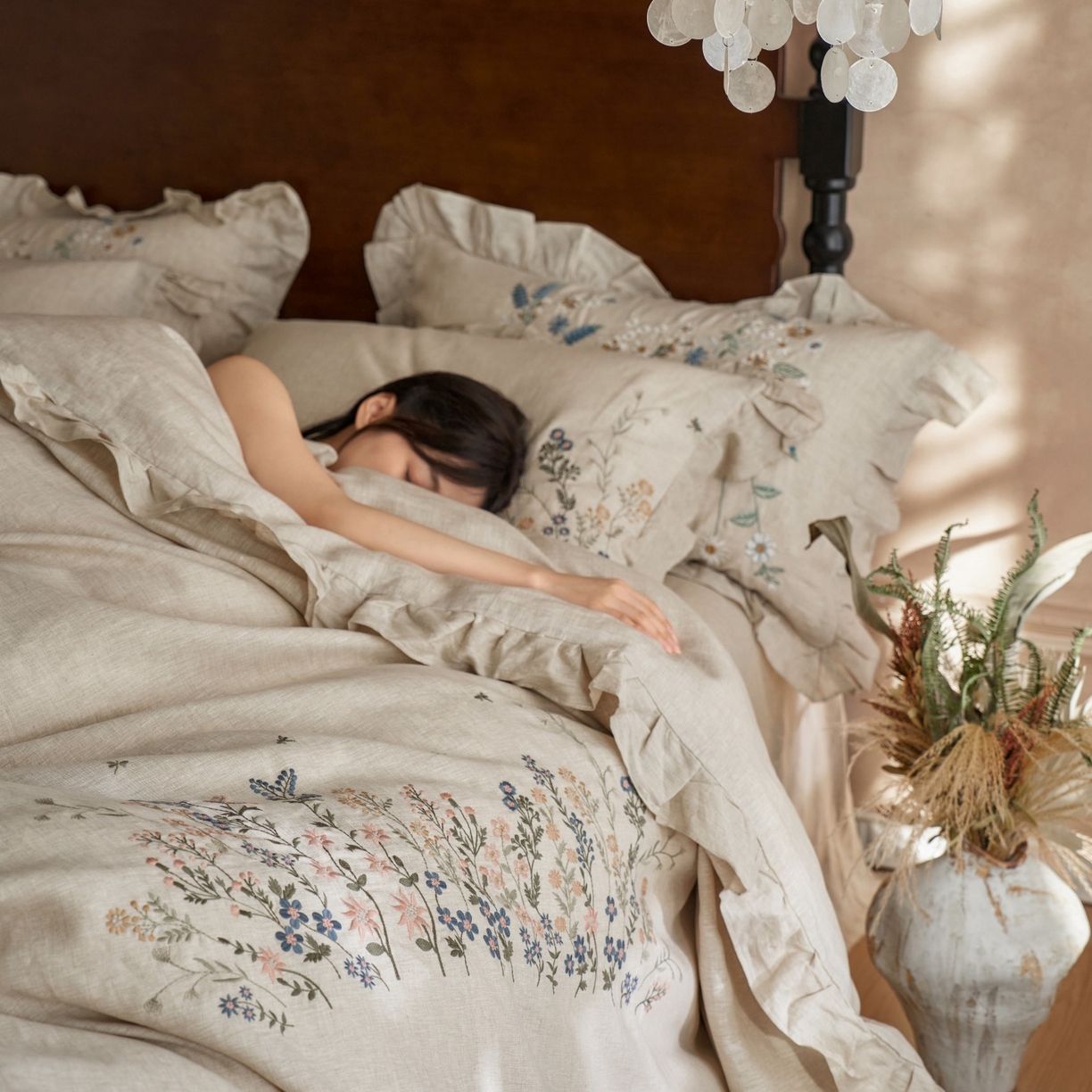 91家纺网 家纺一手货源 找家纺 （总）安莱生活 2025新款百分百纯亚麻重工艺刺绣四件套