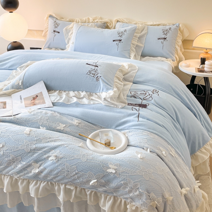 91家纺网 家纺一手货源 找家纺 ab家纺 2025新款高克重牛奶绒四件套-初恋 初恋梦幻蓝