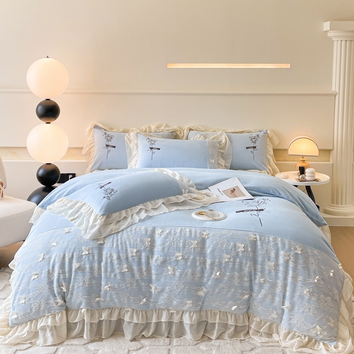 91家纺网 家纺一手货源 找家纺 ab家纺 2025新款高克重牛奶绒四件套-初恋 初恋梦幻蓝