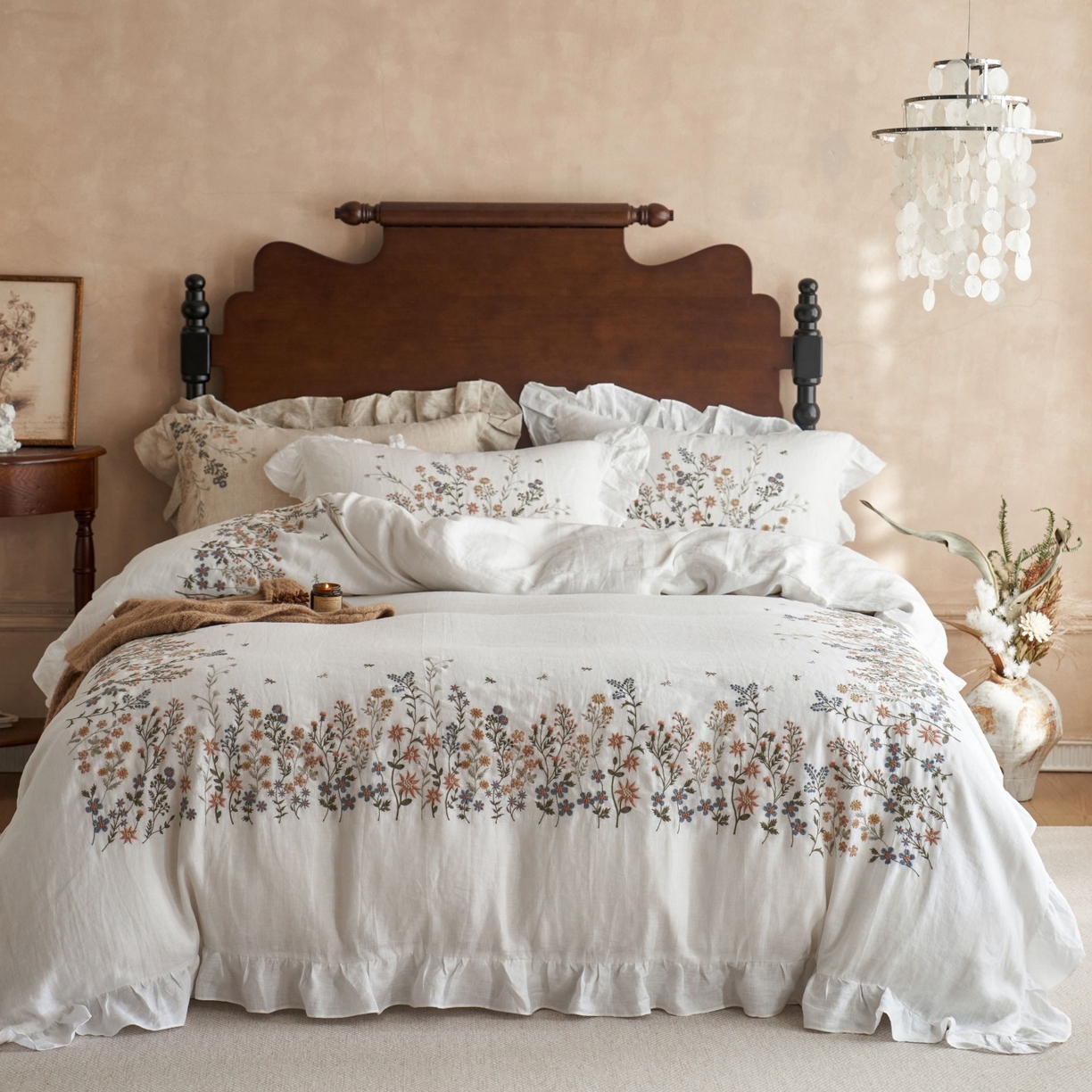 91家纺网 家纺一手货源 找家纺 安莱生活 2025新款百分百纯亚麻重工艺刺绣四件套 春华-素白