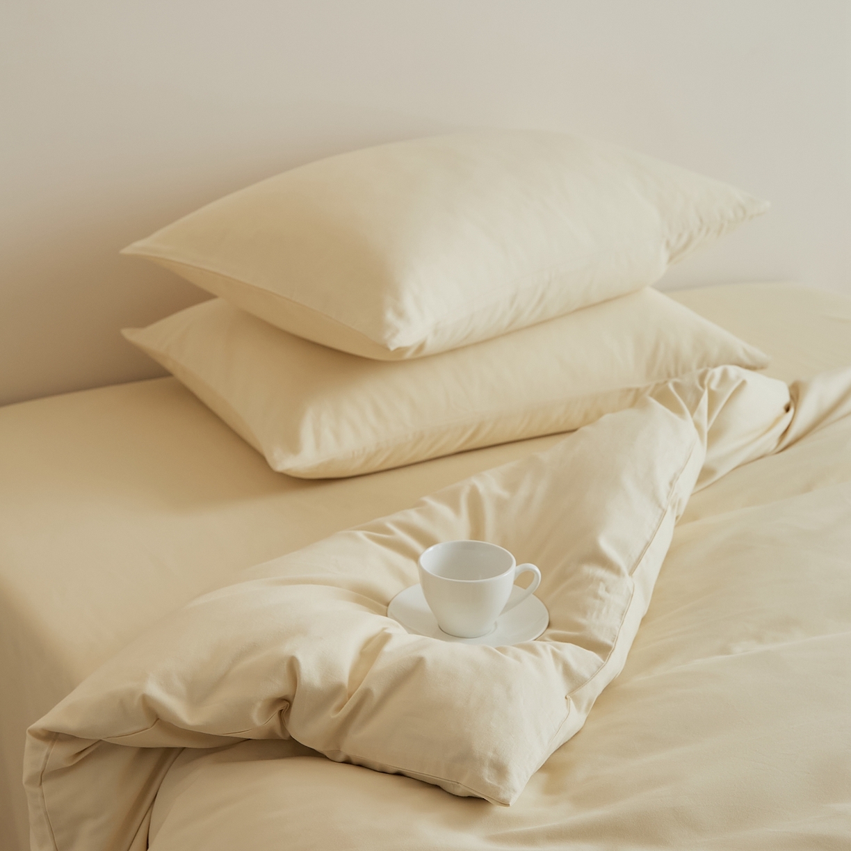 91家纺网 家纺一手货源 找家纺 禾时 2025新款A类全棉纯棉贡缎磨毛双拼色四件套 奶昔