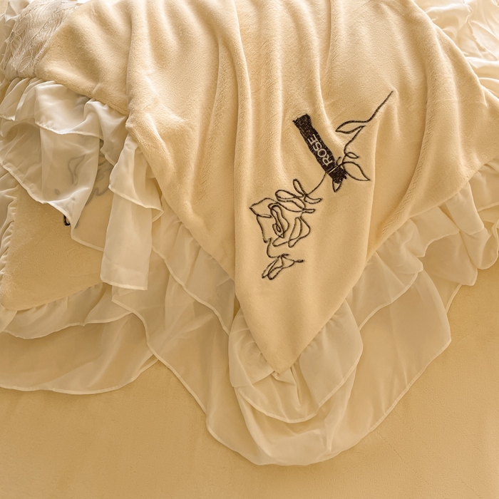 91家纺网 家纺一手货源 找家纺 ab家纺 2025新款高克重牛奶绒四件套-初恋 初恋杏黄