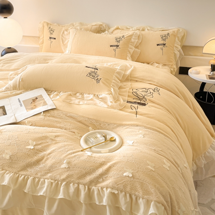 91家纺网 家纺一手货源 找家纺 ab家纺 2025新款高克重牛奶绒四件套-初恋 初恋杏黄