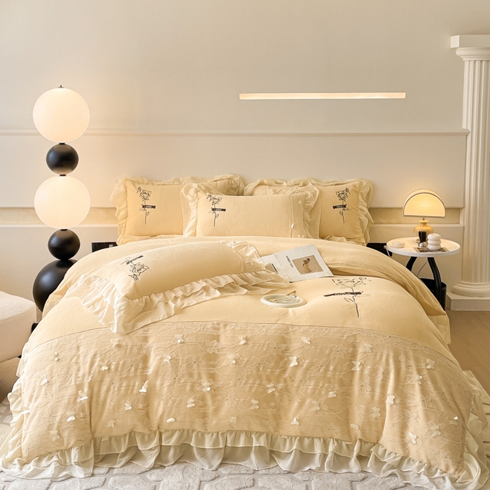 91家纺网 家纺一手货源 找家纺 ab家纺 2025新款高克重牛奶绒四件套-初恋 初恋杏黄