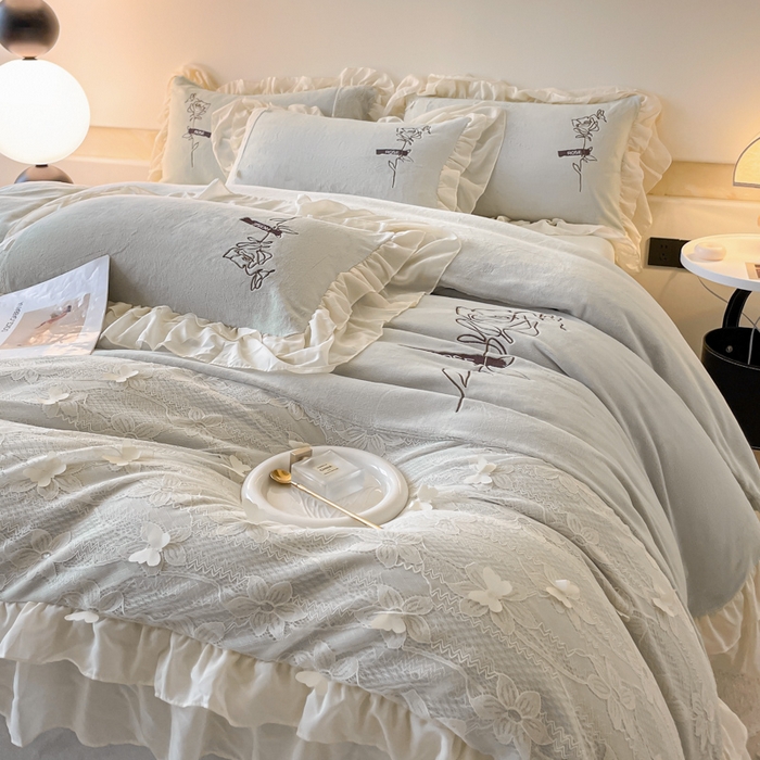 91家纺网 家纺一手货源 找家纺 ab家纺 2025新款高克重牛奶绒四件套-初恋 初恋嫩绿