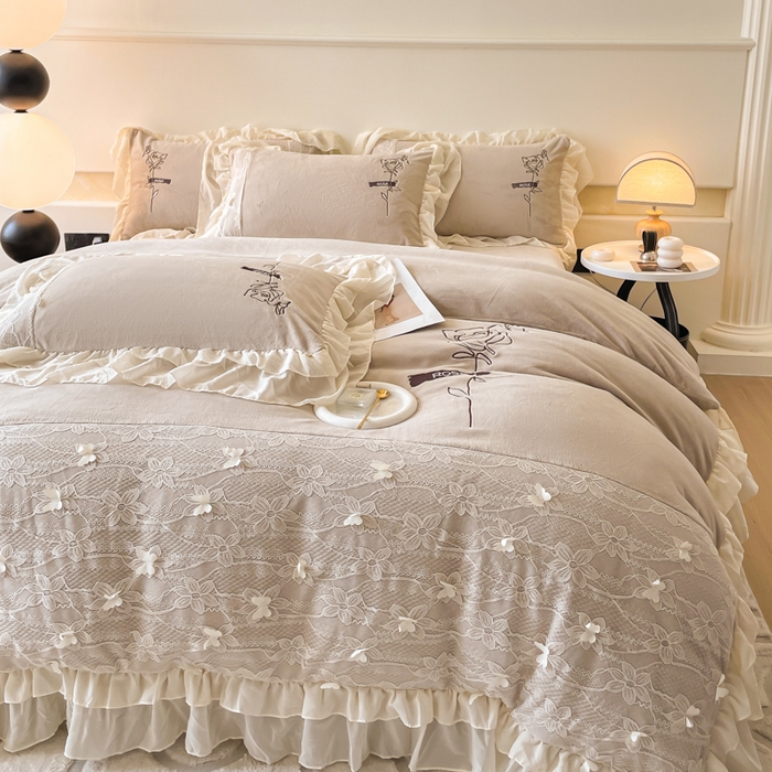 91家纺网 家纺一手货源 找家纺 ab家纺 2025新款高克重牛奶绒四件套-初恋 初恋柯蓝灰