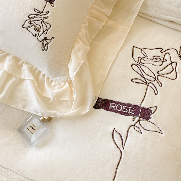 91家纺网 家纺一手货源 找家纺 ab家纺 2025新款高克重牛奶绒四件套-初恋 初恋米月白