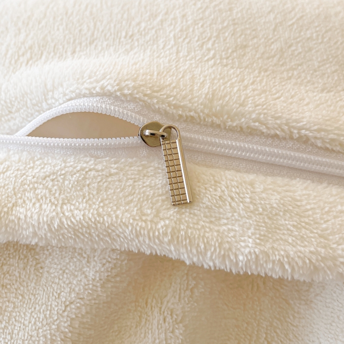 91家纺网 家纺一手货源 找家纺 ab家纺 2025新款高克重牛奶绒四件套-初恋 初恋米月白