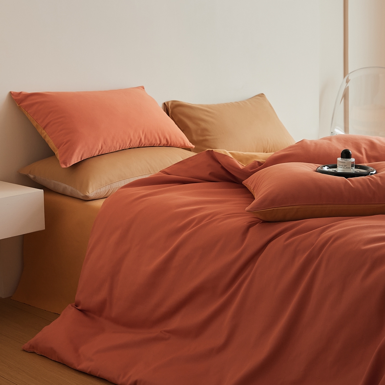 91家纺网 家纺一手货源 找家纺 禾时 2025新款A类全棉纯棉贡缎磨毛双拼色四件套 暖阳