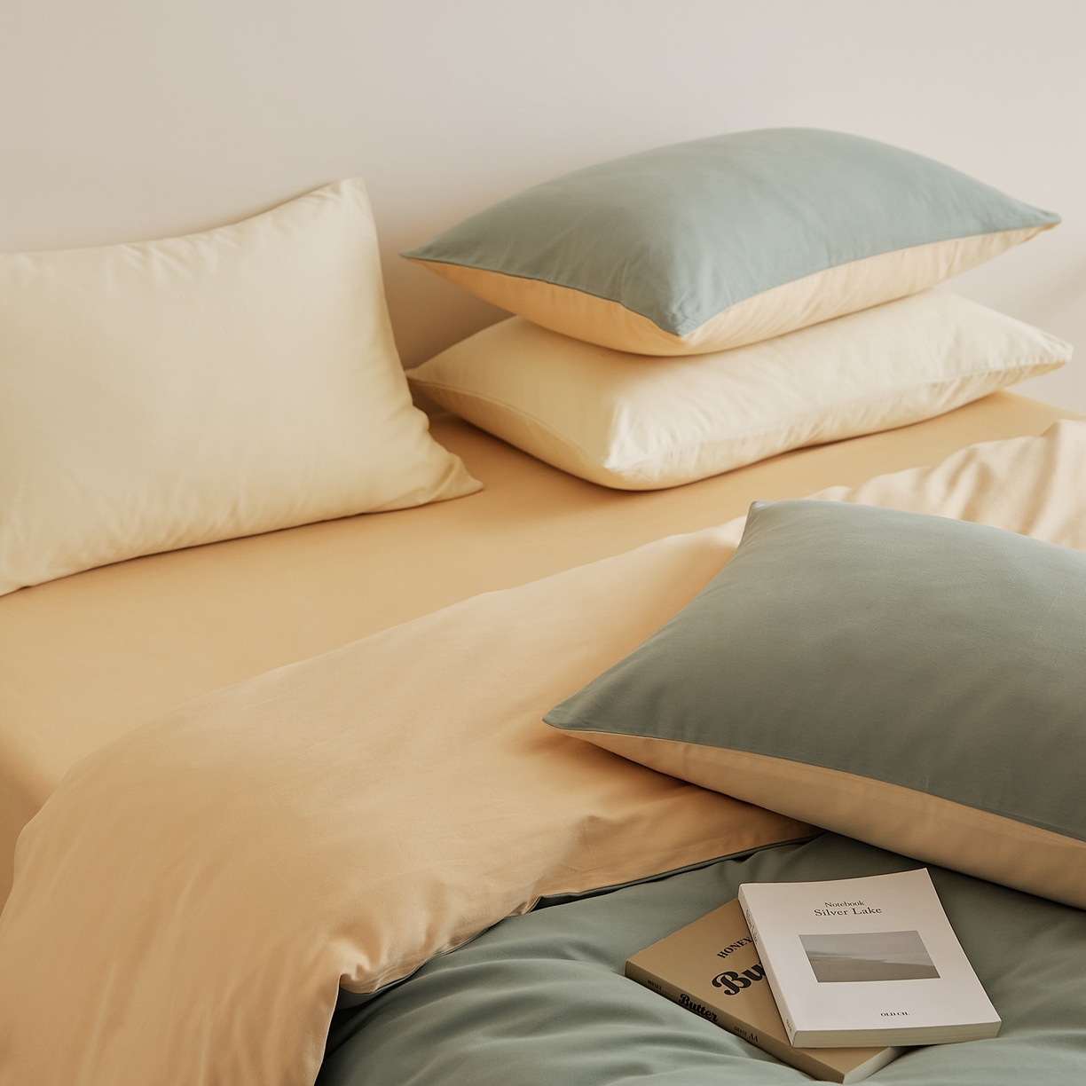 91家纺网 家纺一手货源 找家纺 禾时 2025新款A类全棉纯棉贡缎磨毛双拼色四件套 松风