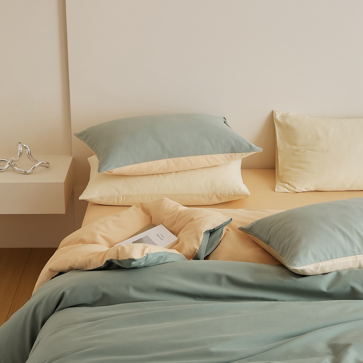 91家纺网 家纺一手货源 找家纺 禾时 2025新款A类全棉纯棉贡缎磨毛双拼色四件套 松风