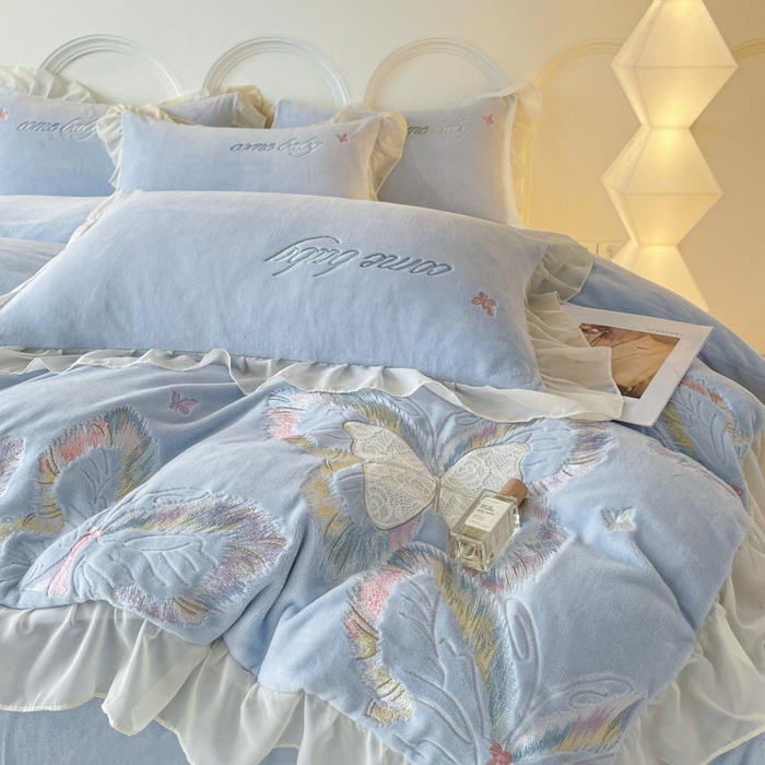 91家纺网 家纺一手货源 找家纺 ab家纺 2025新款厚实保暖牛奶绒四件套-碟鸢 碟鸢-蓝色