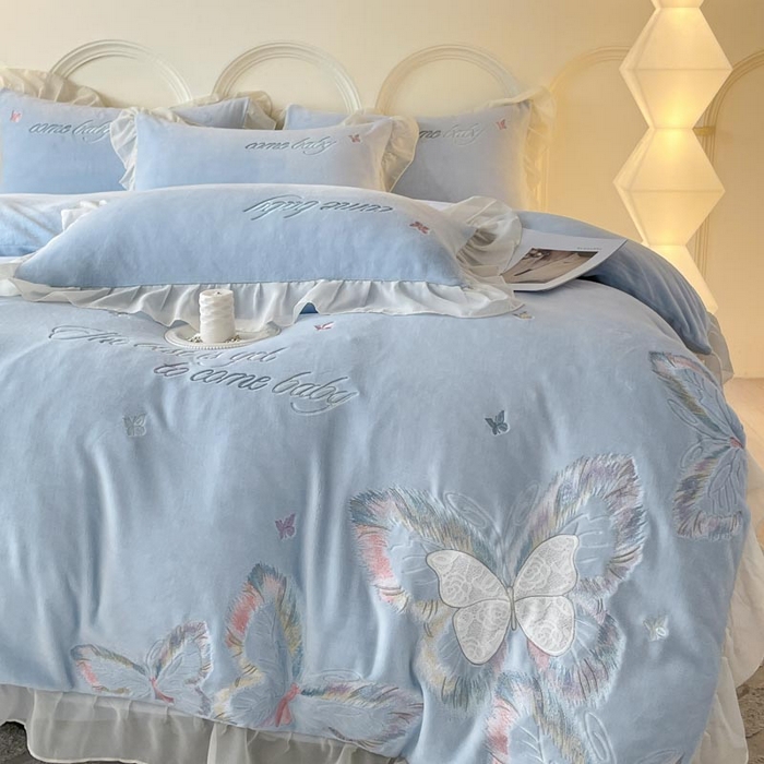 91家纺网 家纺一手货源 找家纺 ab家纺 2025新款厚实保暖牛奶绒四件套-碟鸢 碟鸢-蓝色