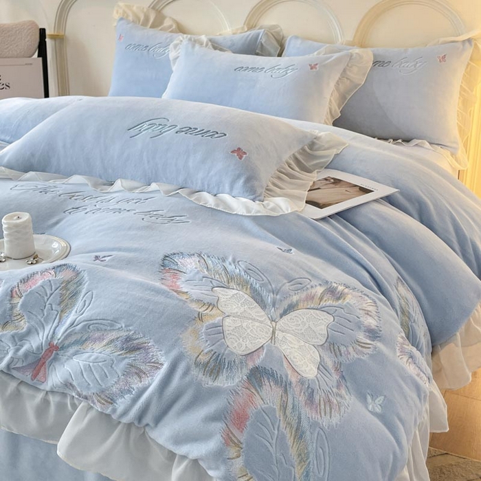 91家纺网 家纺一手货源 找家纺 ab家纺 2025新款厚实保暖牛奶绒四件套-碟鸢 碟鸢-蓝色