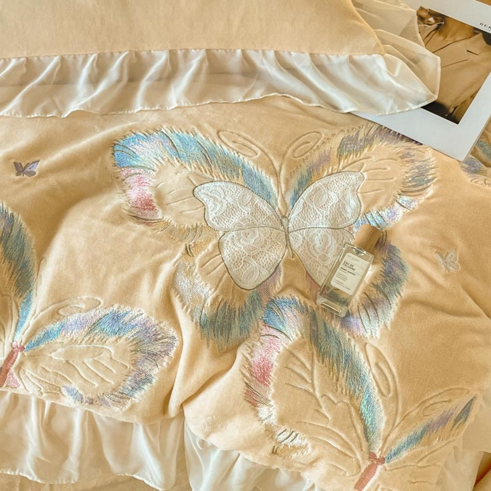 91家纺网 家纺一手货源 找家纺 ab家纺 2025新款厚实保暖牛奶绒四件套-碟鸢 碟鸢-黄色