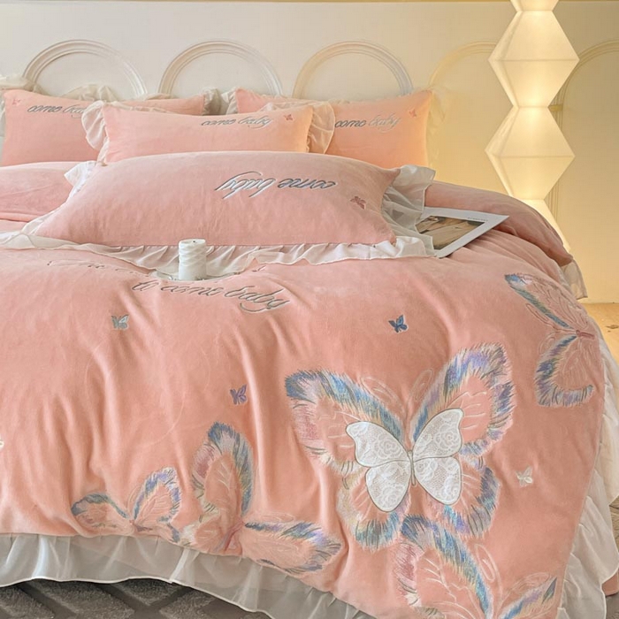 91家纺网 家纺一手货源 找家纺 ab家纺 2025新款厚实保暖牛奶绒四件套-碟鸢 碟鸢-玉色