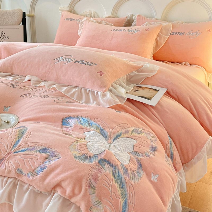 91家纺网 家纺一手货源 找家纺 （总）ab家纺 2025新款厚实保暖牛奶绒四件套-碟鸢