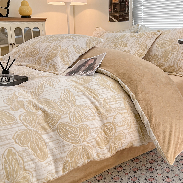 91家纺网 家纺一手货源 找家纺 倾慕家纺 2026新款舒适保暖立体浮雕绒系列单被套 蝴蝶流苏米